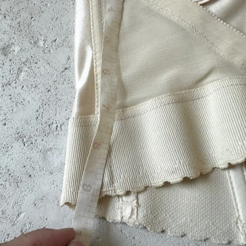 Vintage CARNIVAL Cream Satin Bare-Back Plunge Satin Bustier Corset 34B Y2K